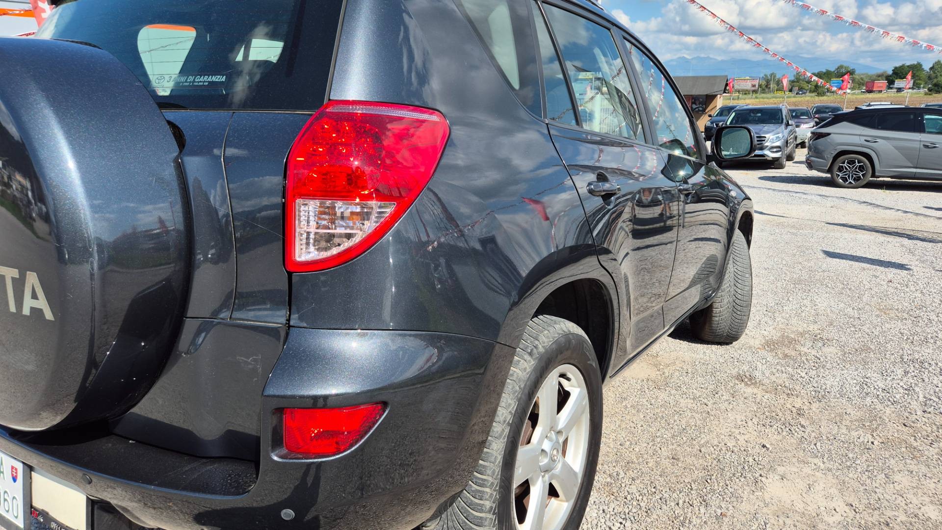 Toyota RAV4 2.2 D-4D 135 Base – Obrázok 23