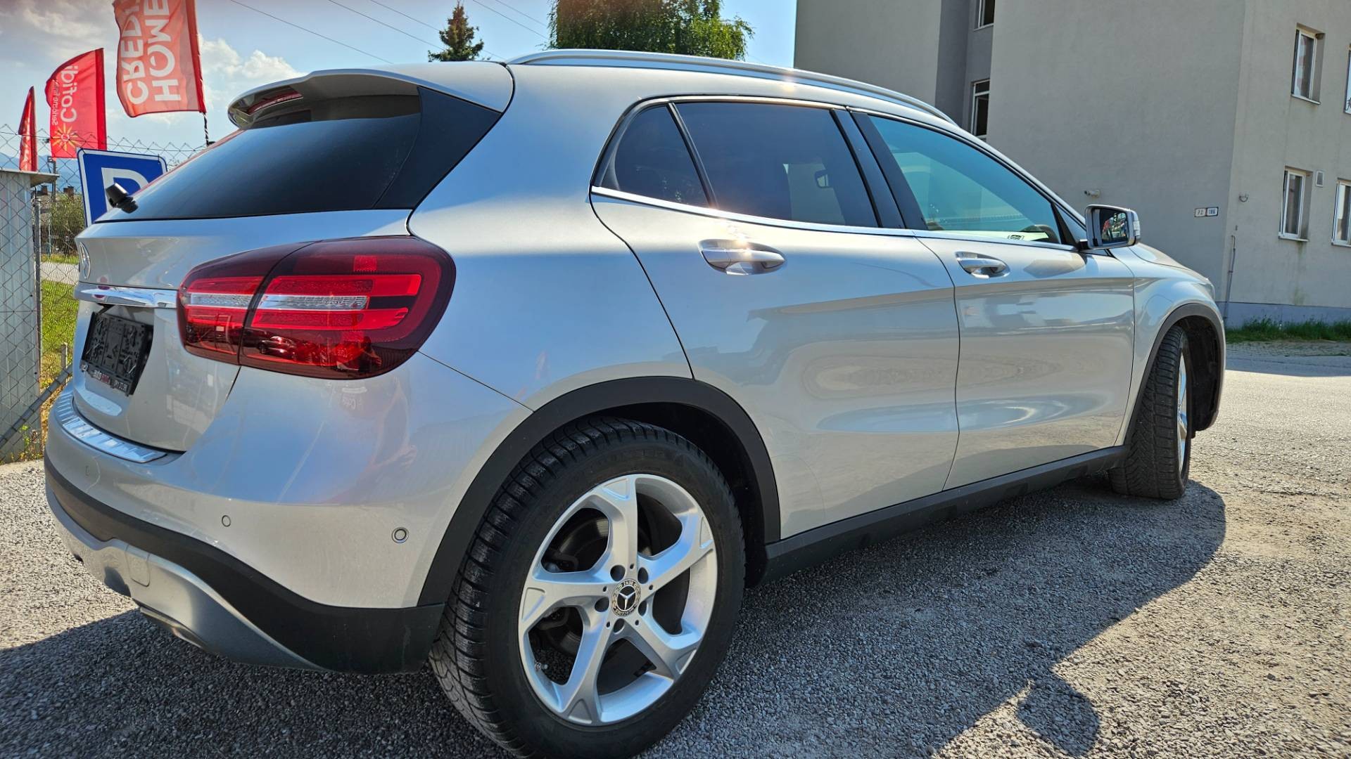 Mercedes-Benz GLA 200 d 100KW – Obrázok 14