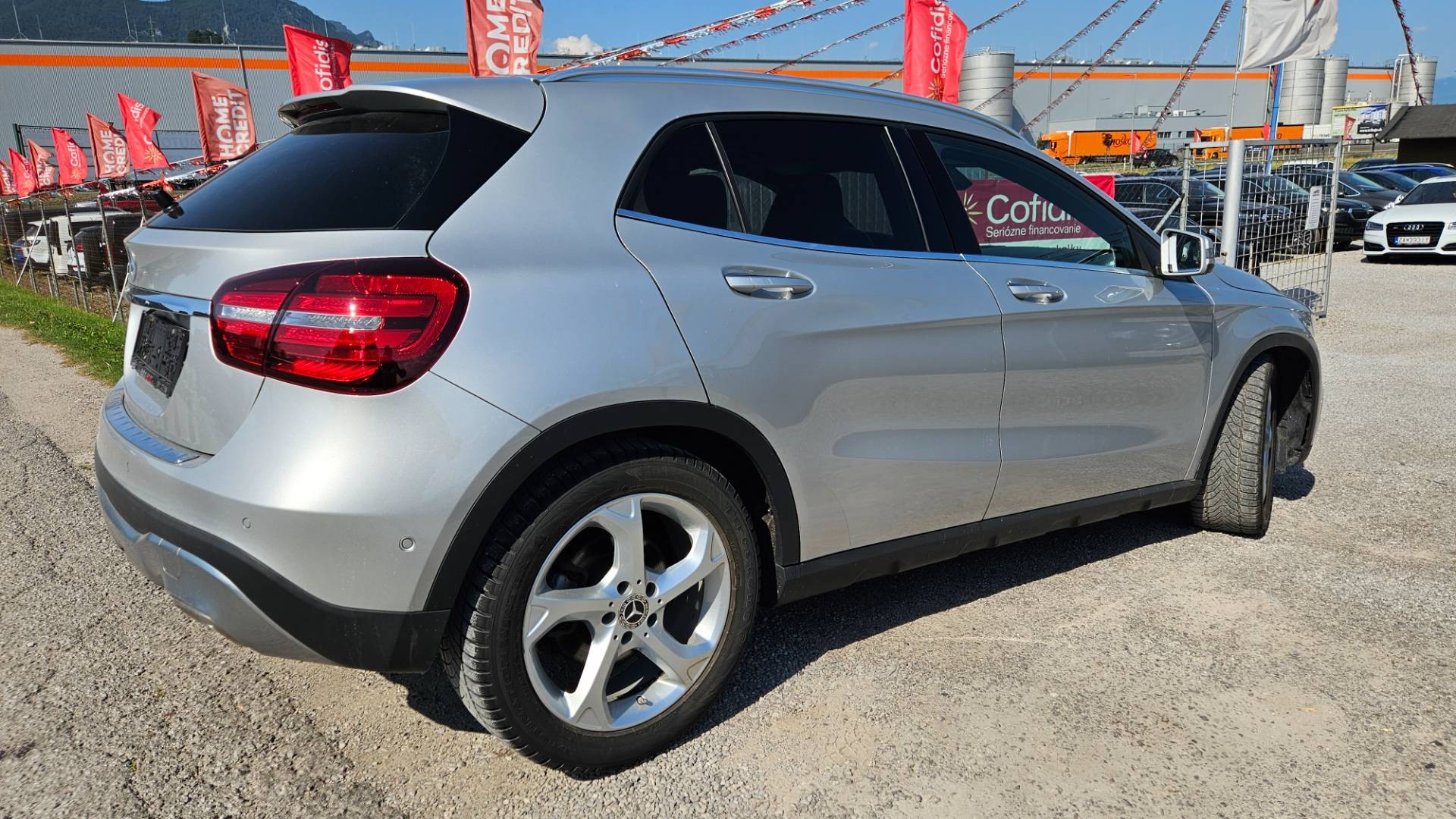 Mercedes-Benz GLA 200 d 100KW – Obrázok 4