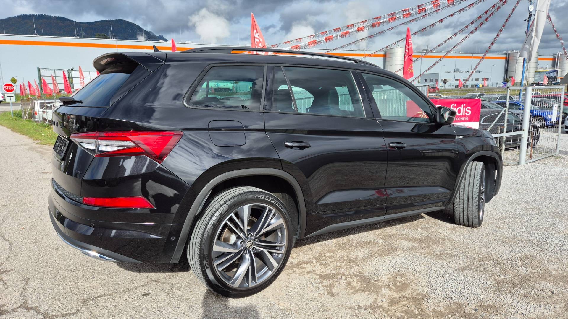 Škoda Kodiaq 2.0 TDI SCR EVO 200 Sportline 4x4 DSG – Obrázok 6