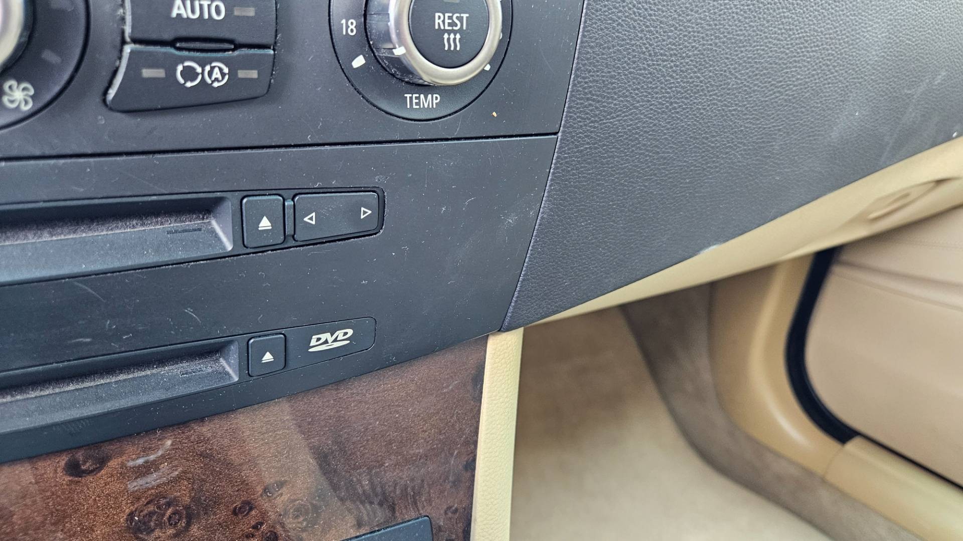 BMW Rad 5 Touring 530 xdT A/T – Obrázok 32