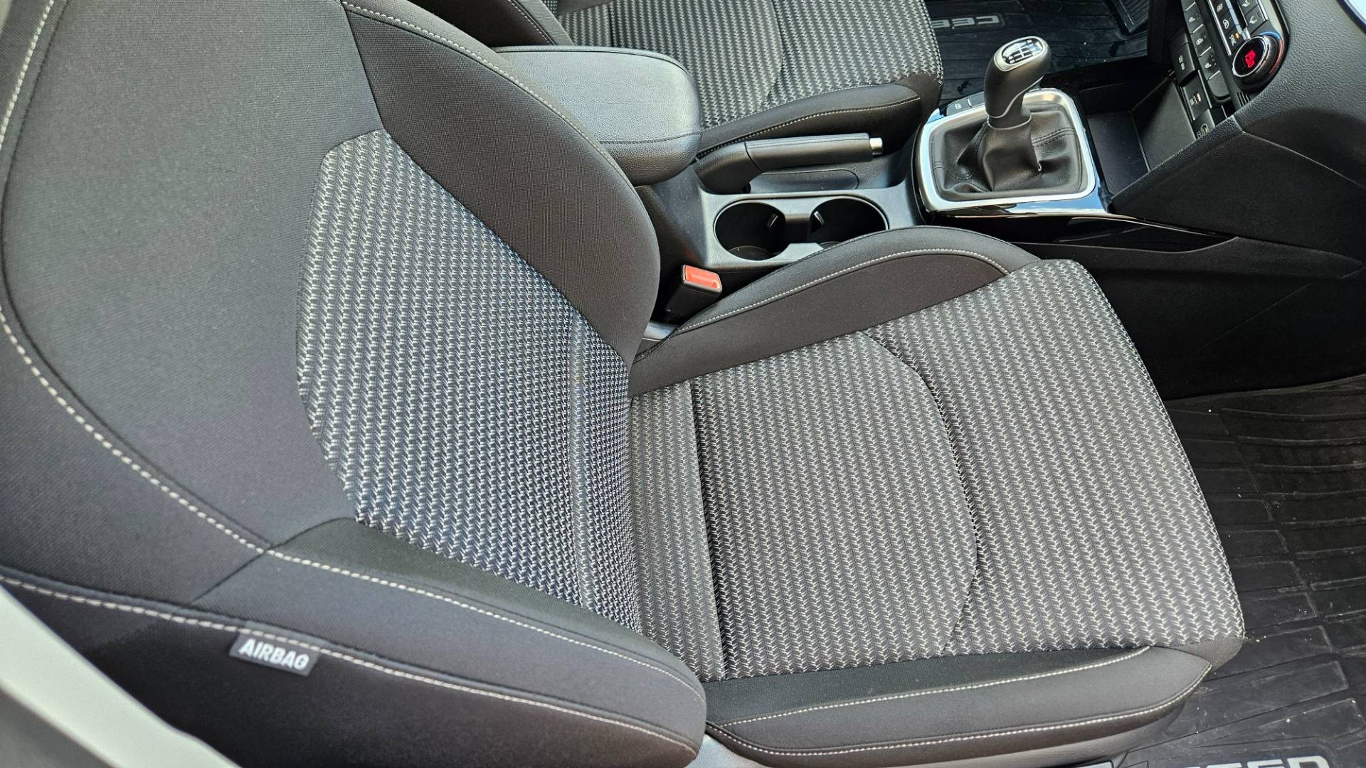 Kia Ceed SW 1.5 T-GDi Gold – Obrázok 18