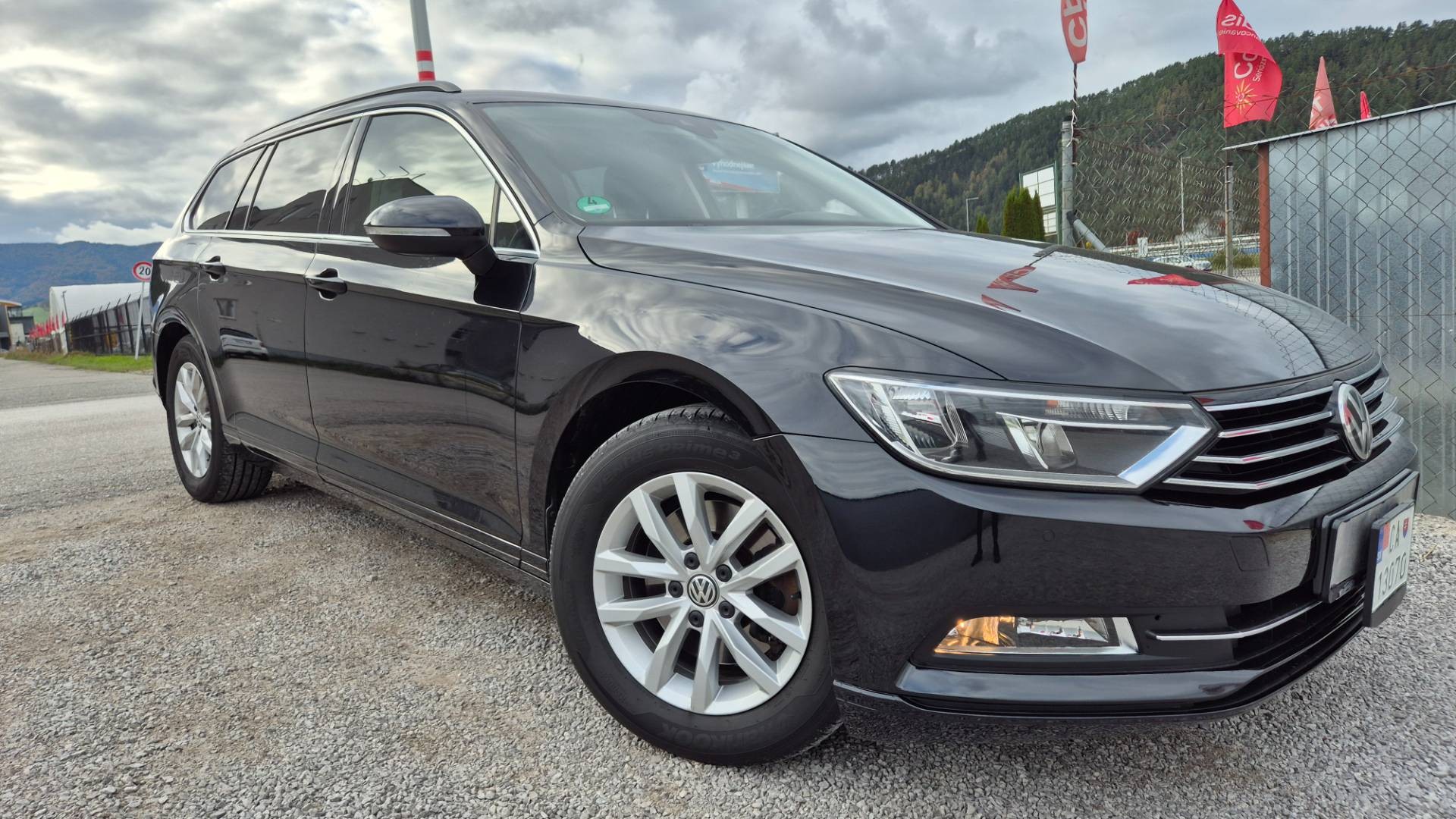 Volkswagen Passat Variant 2.0 TDI BMT Business Comfortline – Obrázok 4