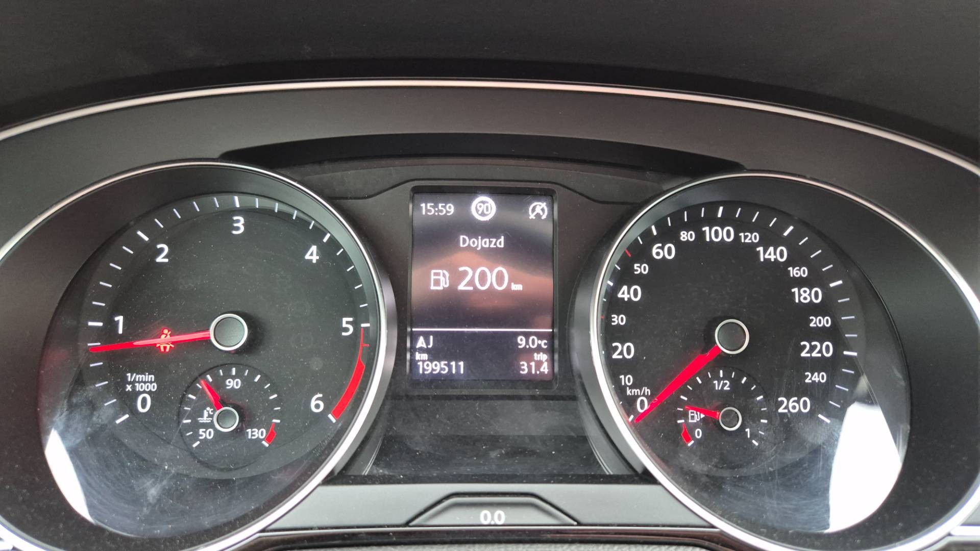 Volkswagen Passat Variant 2.0 TDI BMT Business Comfortline – Obrázok 36