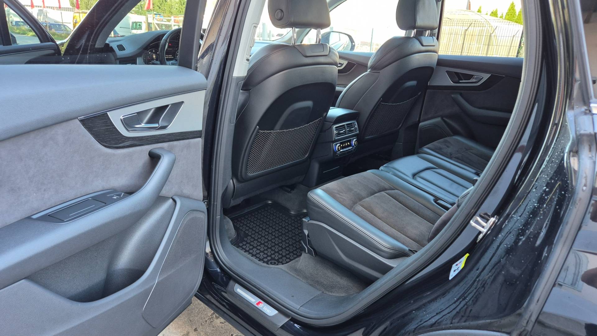 Audi Q7 3.0 TDI 272k quattro tiptronic 8-st. – Obrázok 24