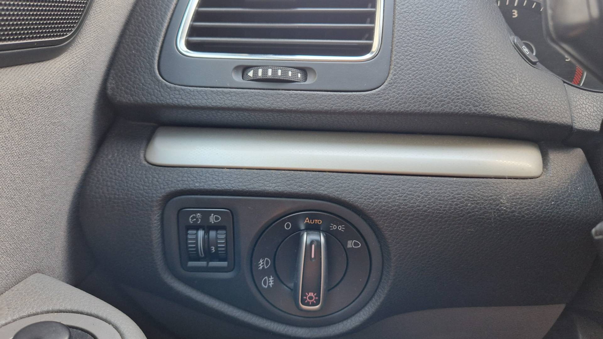 Seat Alhambra 2.0 TDI CR DPF Style 4x4 – Obrázok 15