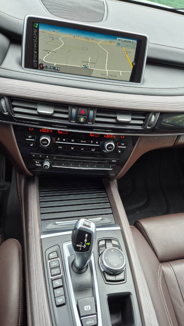 BMW X5 xDrive40d A/T – Obrázok 45