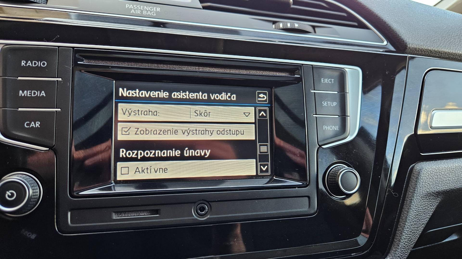 Volkswagen Touran 2.0 TDI SCR BMT 190k Highline DSG EU6 – Obrázok 38