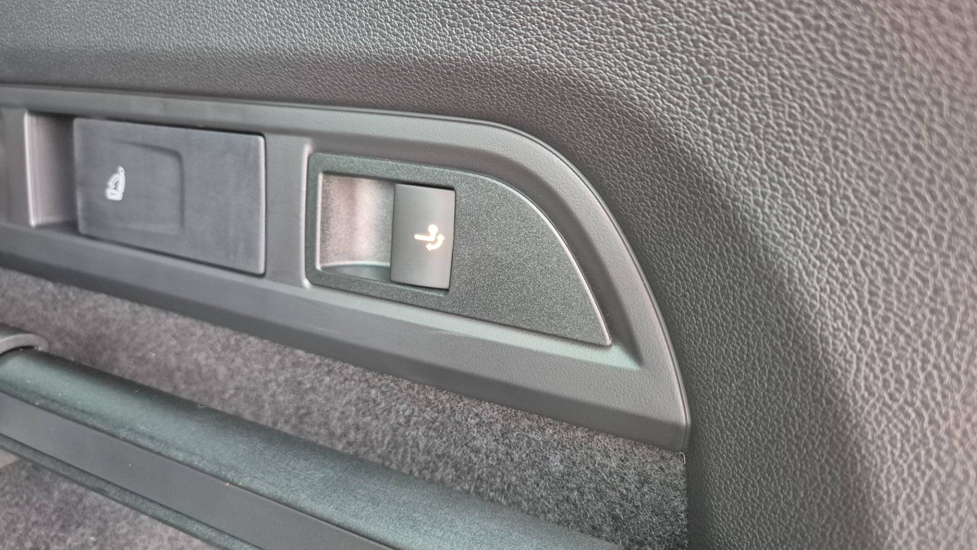 Škoda Kodiaq 2.0 TDI SCR EVO 200 Sportline 4x4 DSG – Obrázok 23