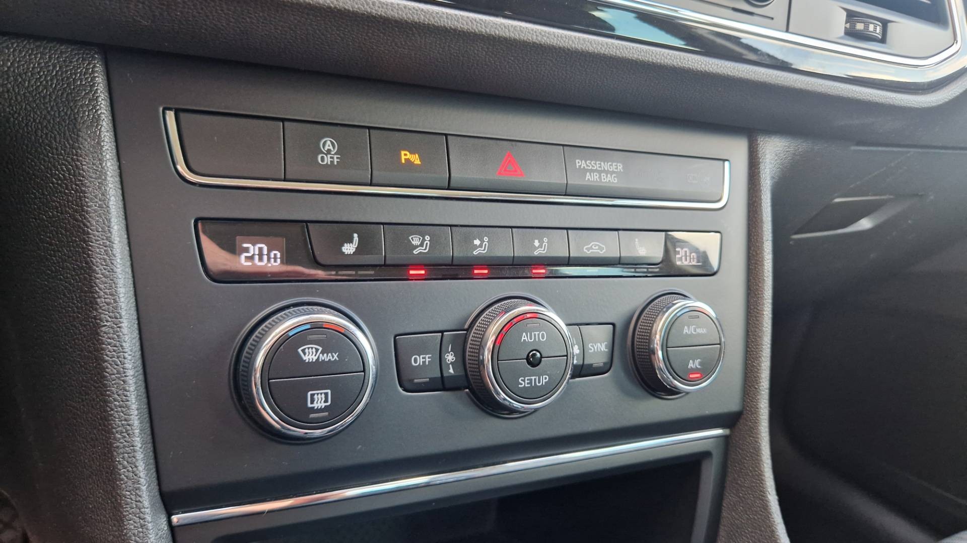 Seat Leon 2.0 TDI CR Ecomotive Style – Obrázok 29