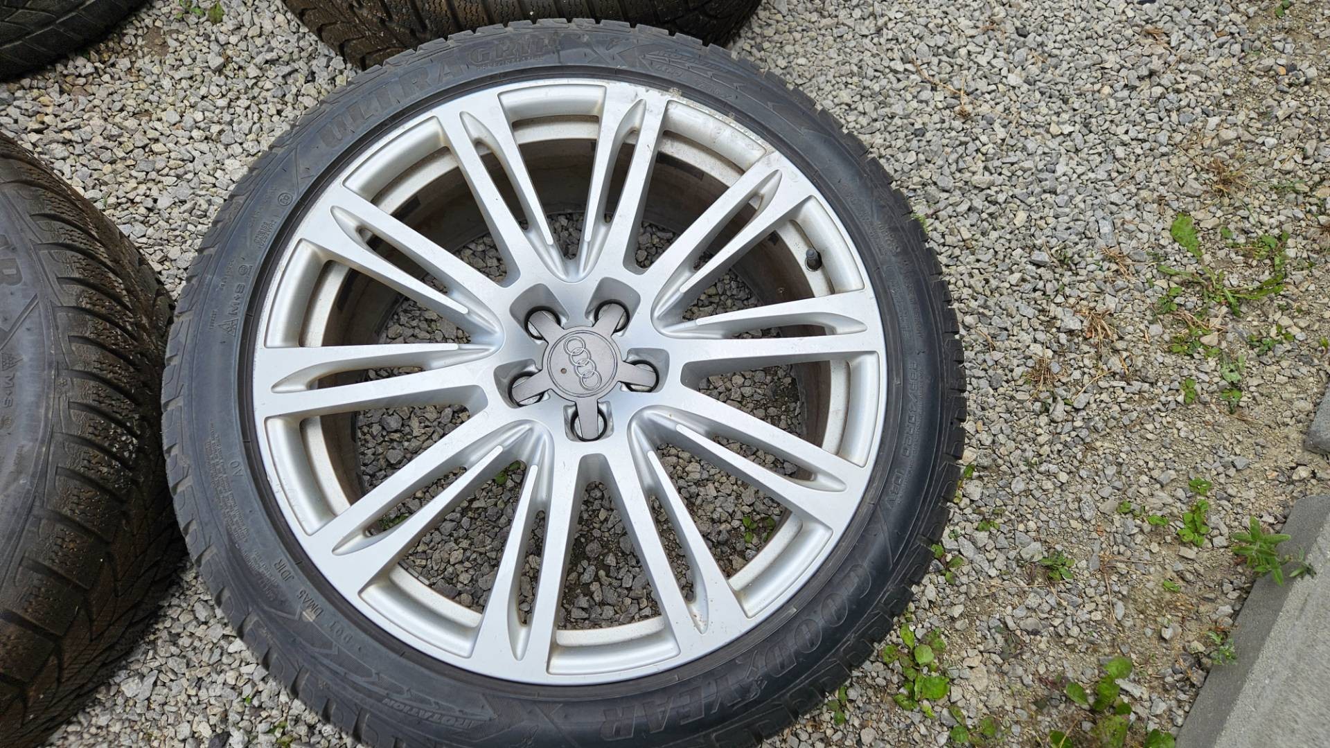 Audi A8 – Obrázok 2