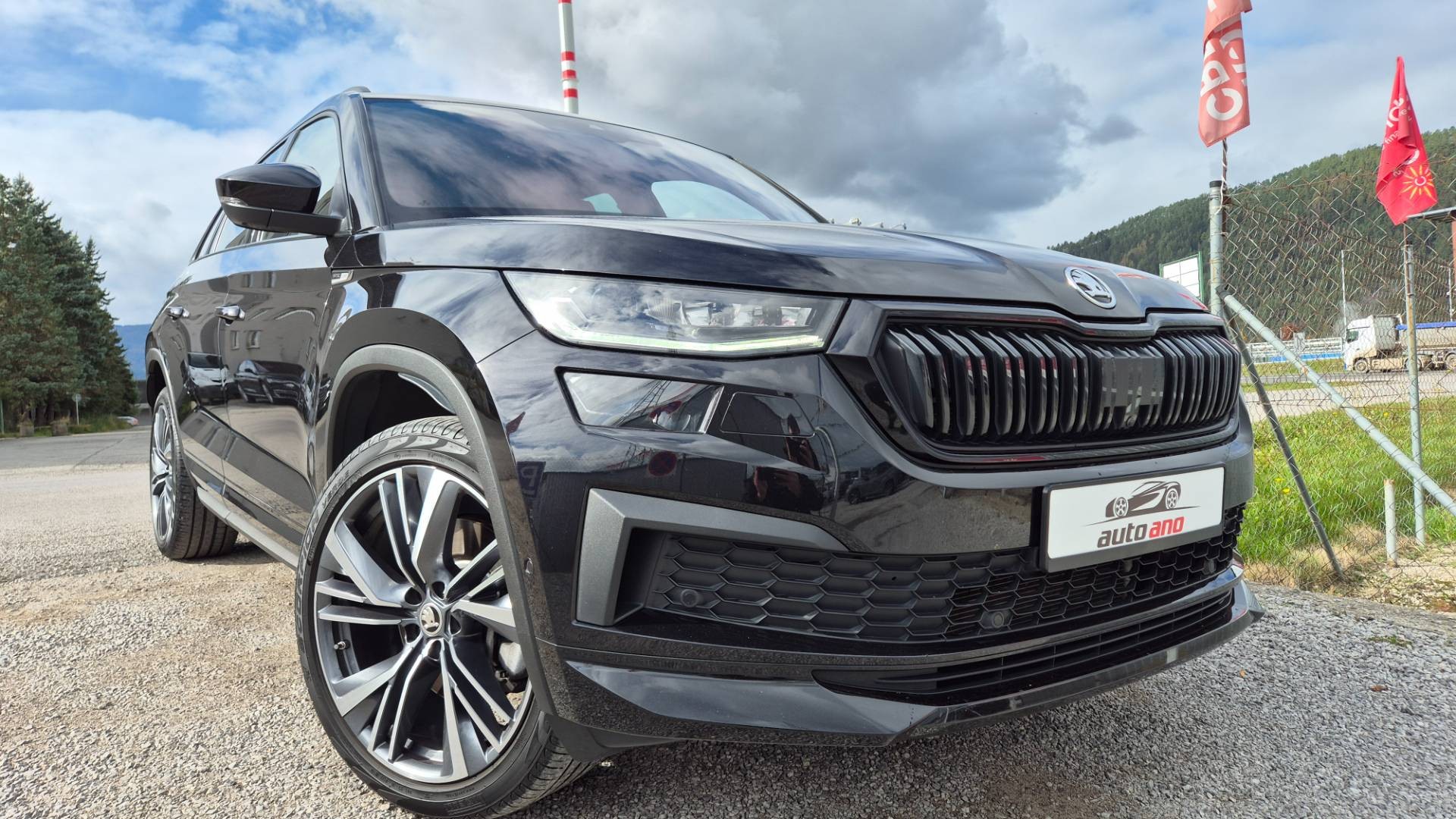 Škoda Kodiaq 2.0 TDI SCR EVO 200 Sportline 4x4 DSG – Obrázok 4