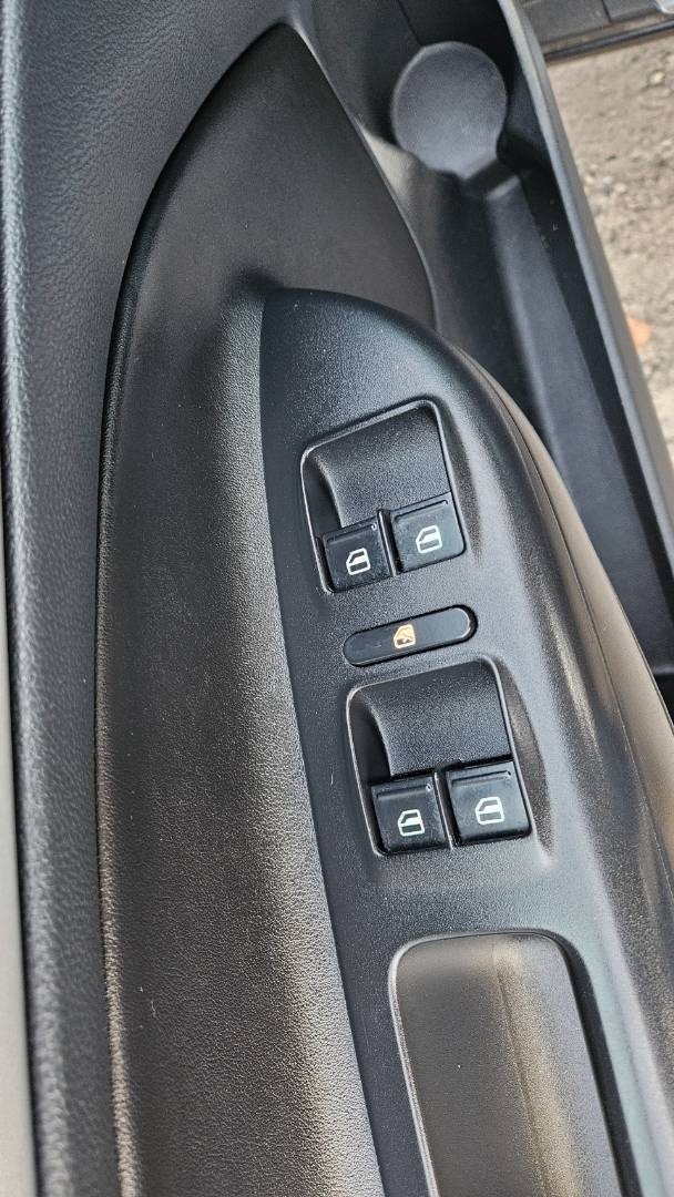 Škoda Octavia Combi 2.0 TDI CR DPF RS DSG – Obrázok 16