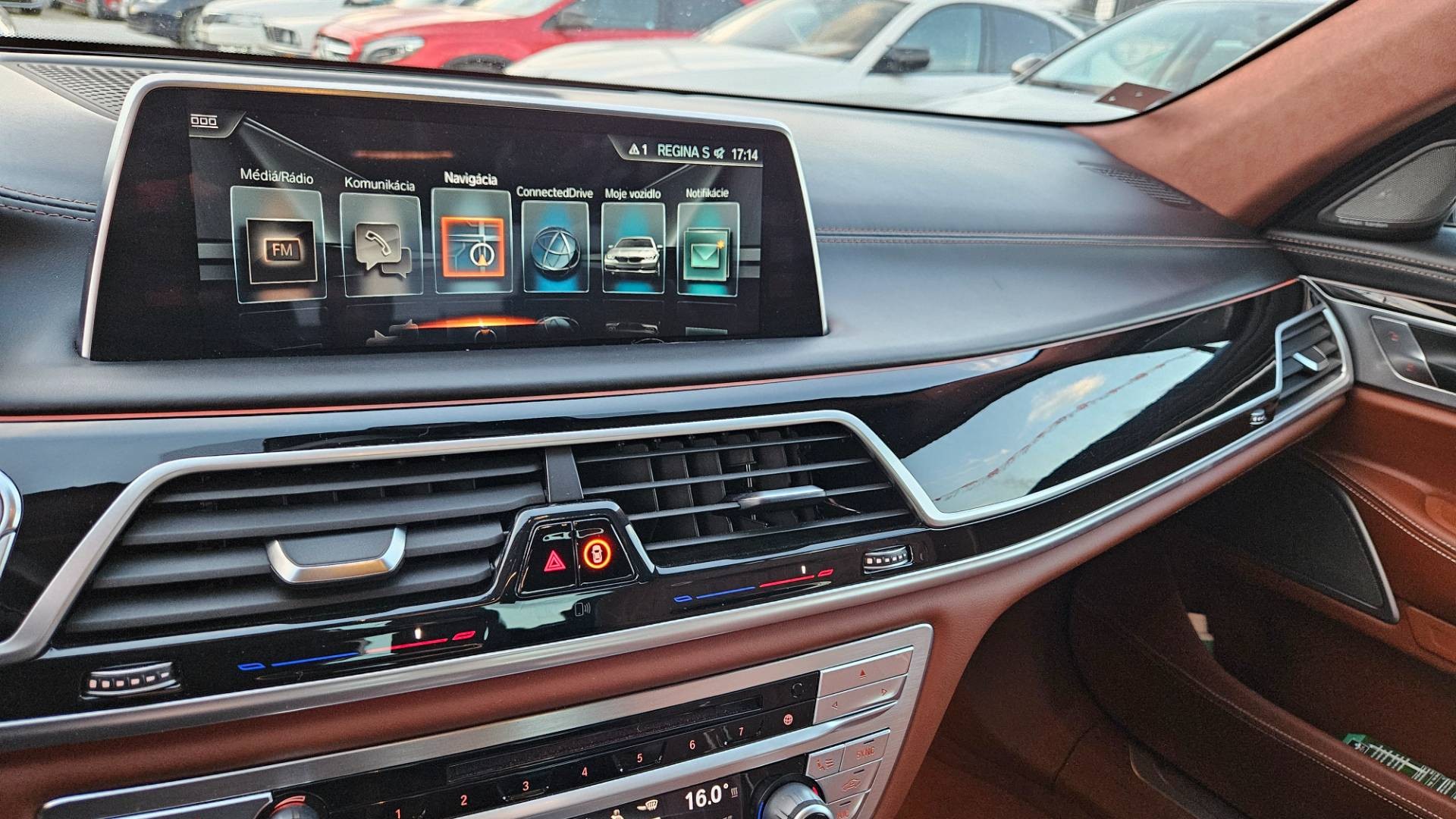 BMW Rad 7 740d xDrive M-PACKET individual – Obrázok 59