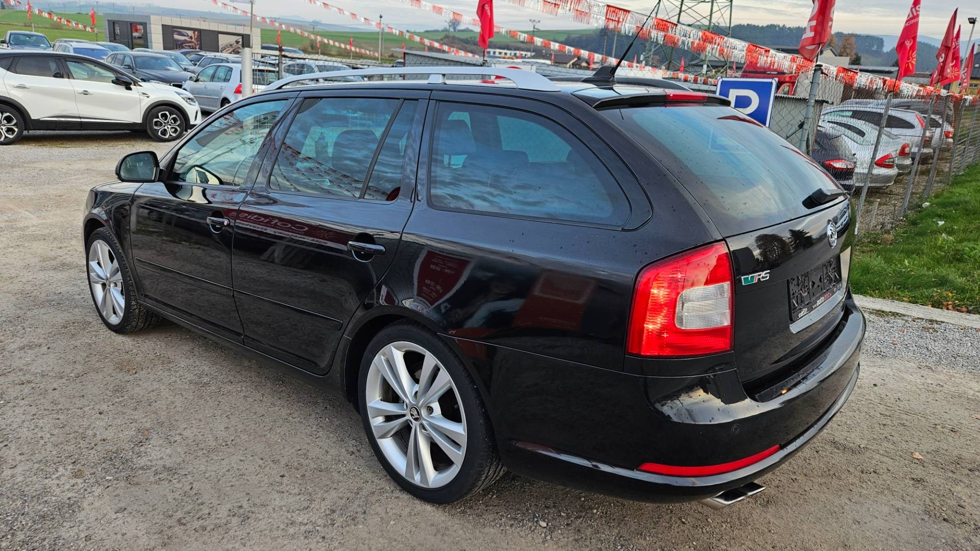 Škoda Octavia Combi 2.0 TDI CR DPF RS DSG – Obrázok 6