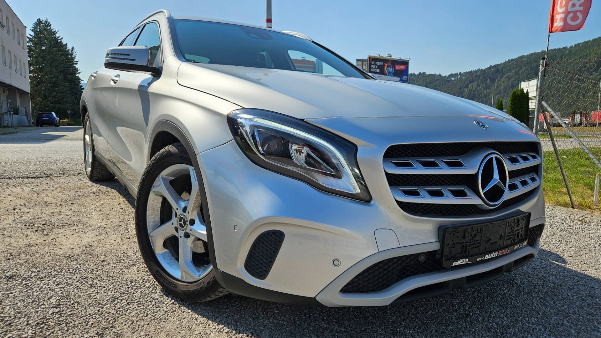 Mercedes-Benz GLA 200 d 100KW – Obrázok 3