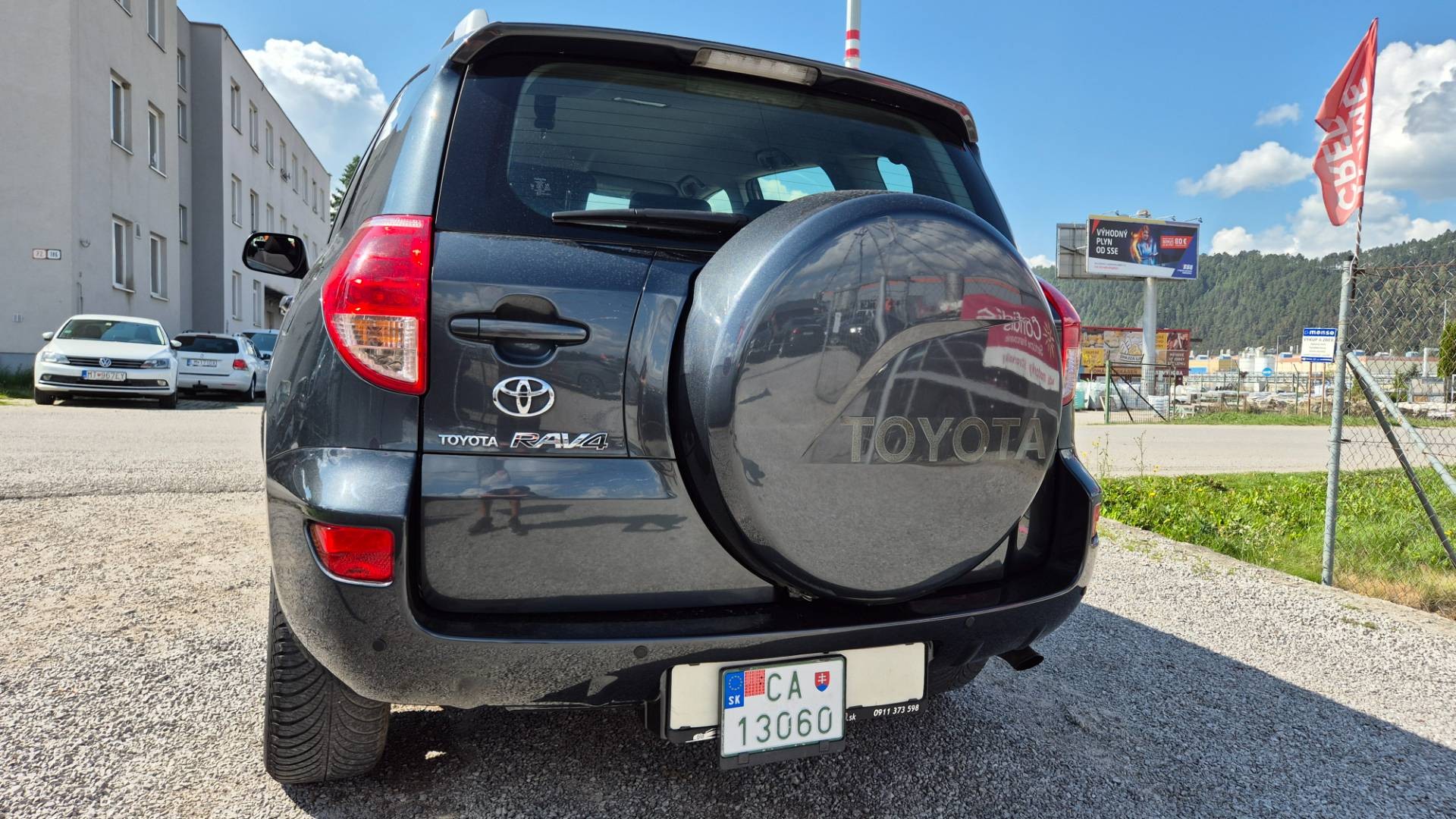 Toyota RAV4 2.2 D-4D 135 Base – Obrázok 8