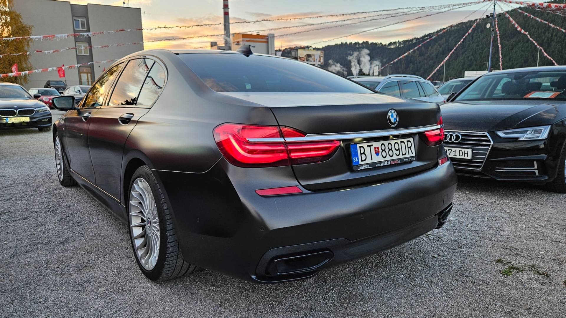 BMW Rad 7 740d xDrive M-PACKET individual – Obrázok 70