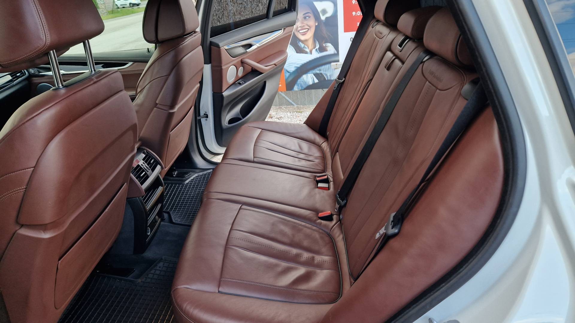 BMW X5 M50D M-PACKET 381PS – Obrázok 30