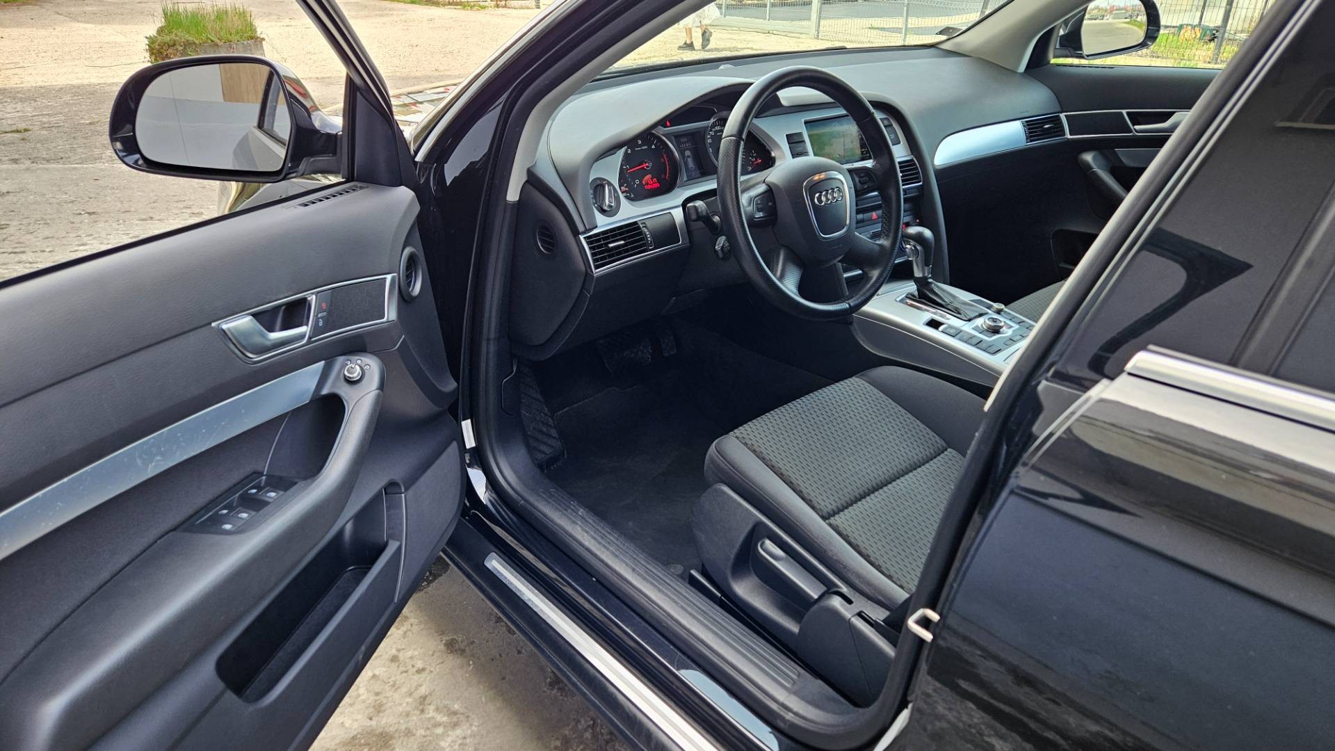 Audi A6 Avant 2.7 TDI multitronic – Obrázok 20