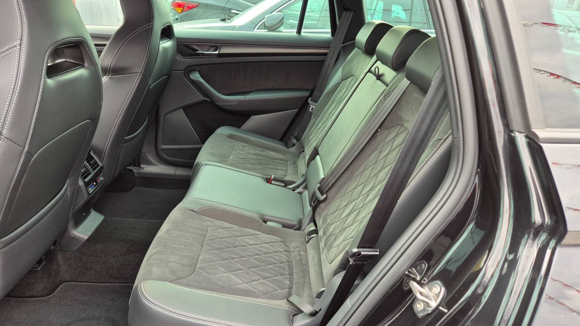 Škoda Kodiaq 2.0 TDI SCR EVO 200 Sportline 4x4 DSG – Obrázok 26