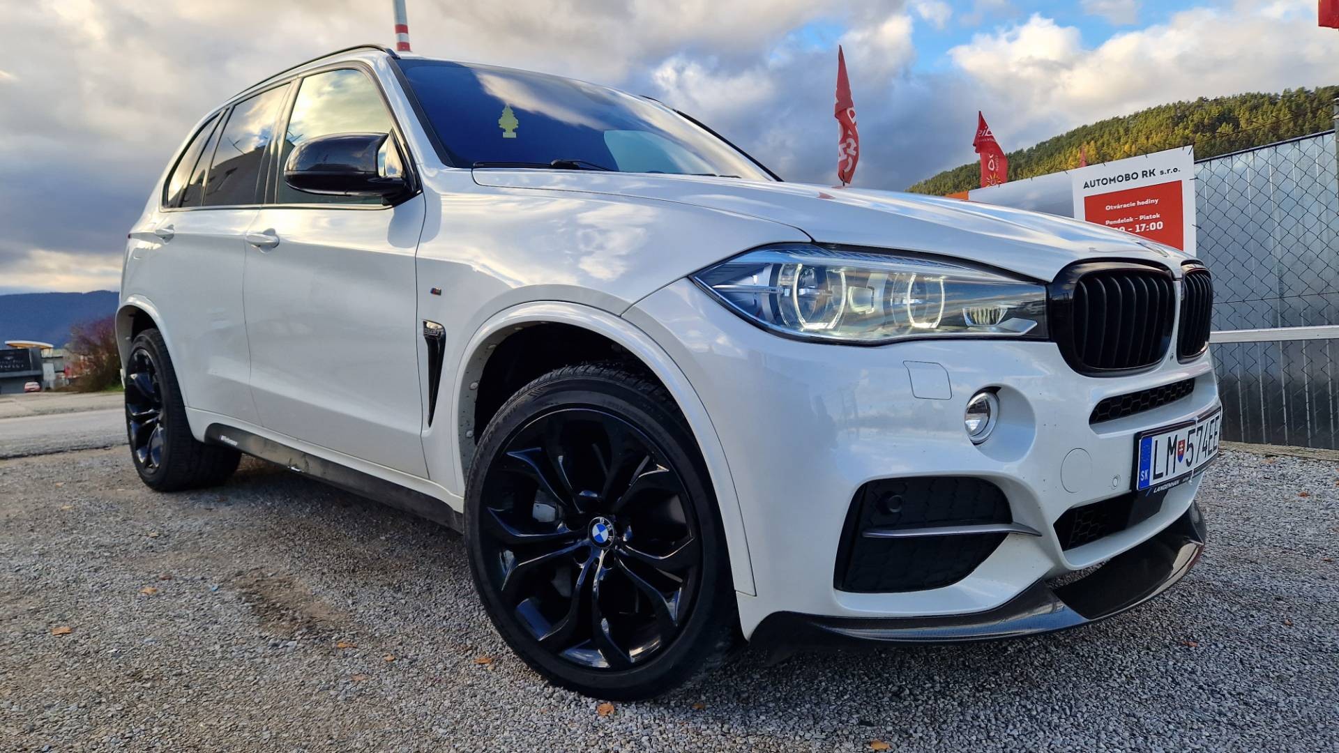 BMW X5 M50D M-PACKET 381PS – Obrázok 5