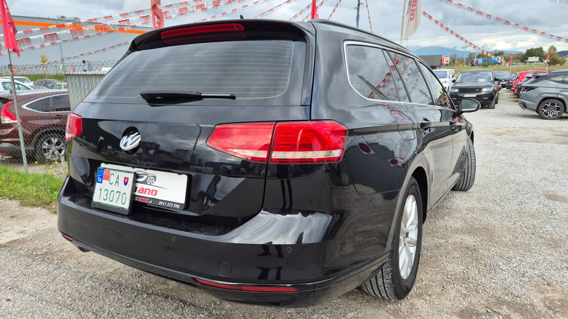 Volkswagen Passat Variant 2.0 TDI BMT Business Comfortline – Obrázok 6