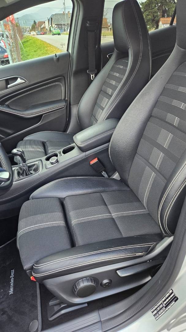 Mercedes-Benz GLA 200 d 100KW – Obrázok 23
