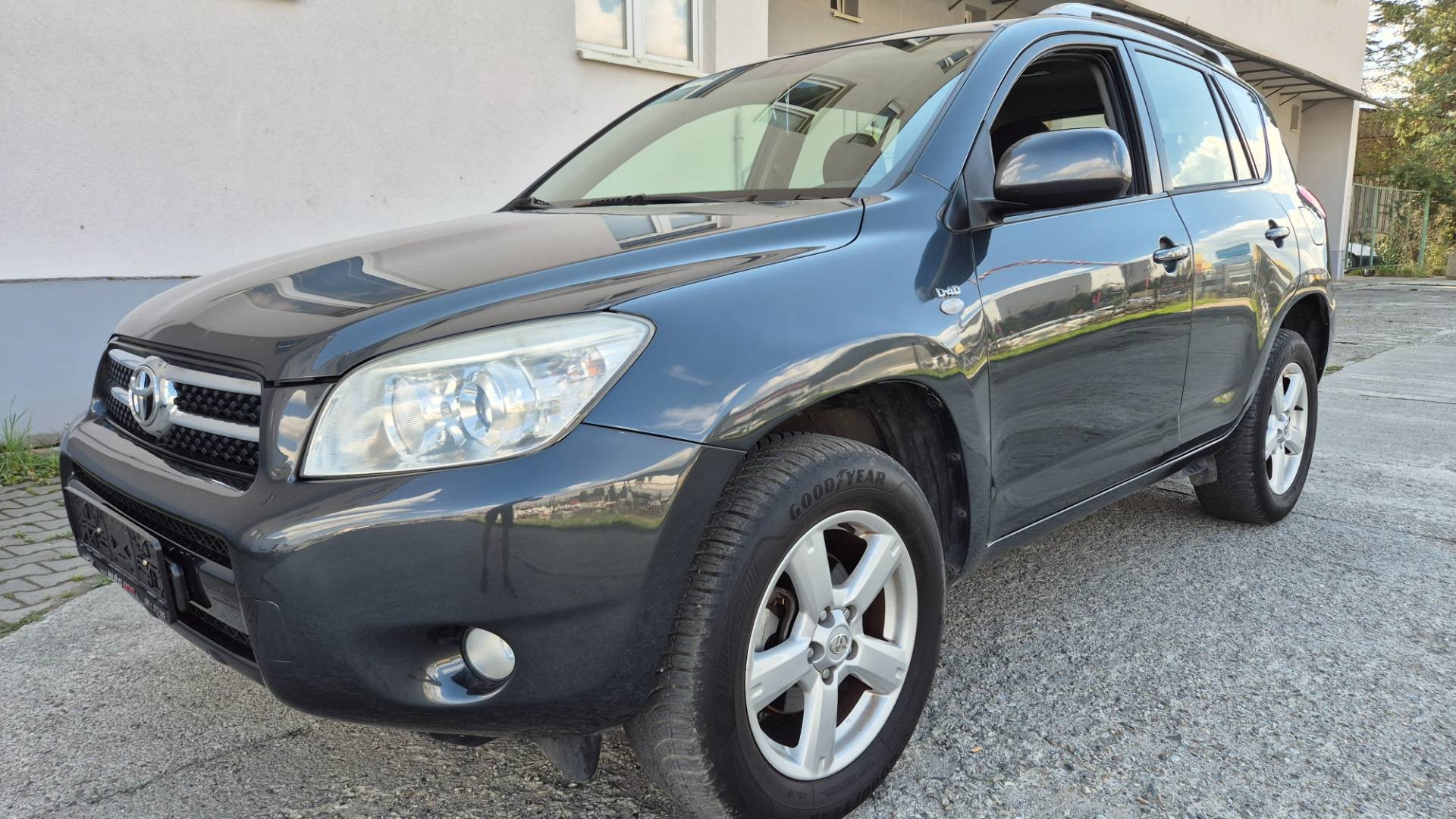 Toyota RAV4 2.2 D-4D 135 Base – Obrázok 48