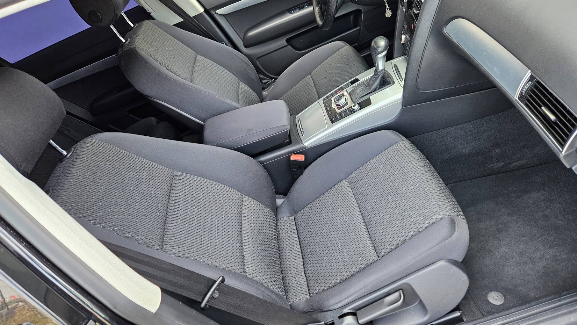 Audi A6 Avant 2.7 TDI multitronic – Obrázok 25