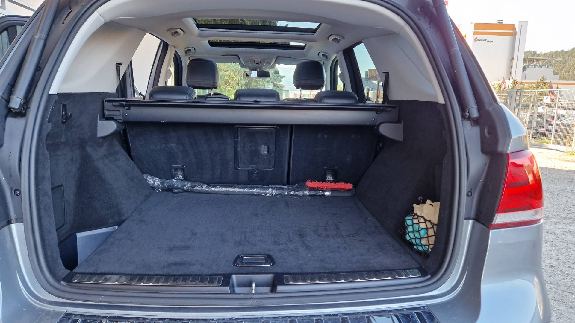 Mercedes-Benz GLE SUV 350d 4matic A/T – Obrázok 24