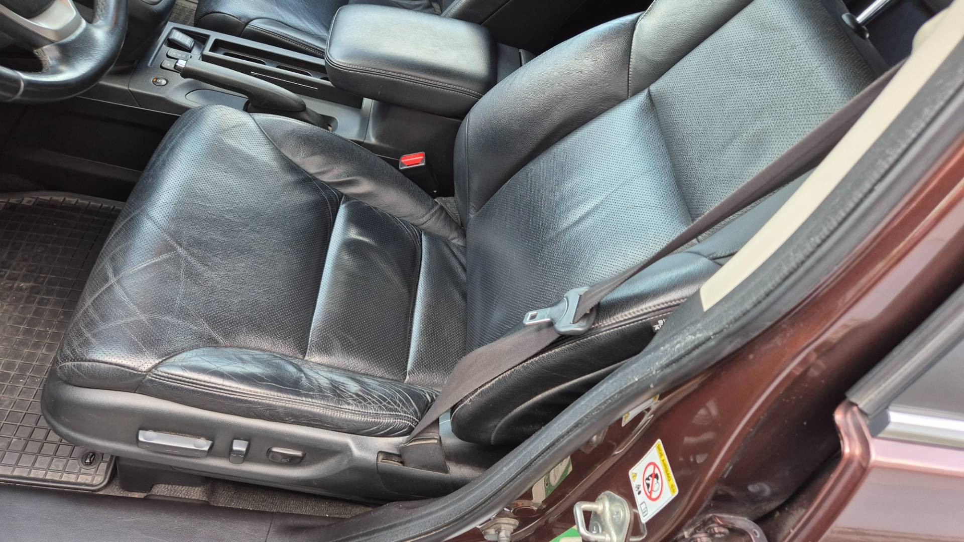 Honda CR-V 2.2 i-DTEC Elegance – Obrázok 26