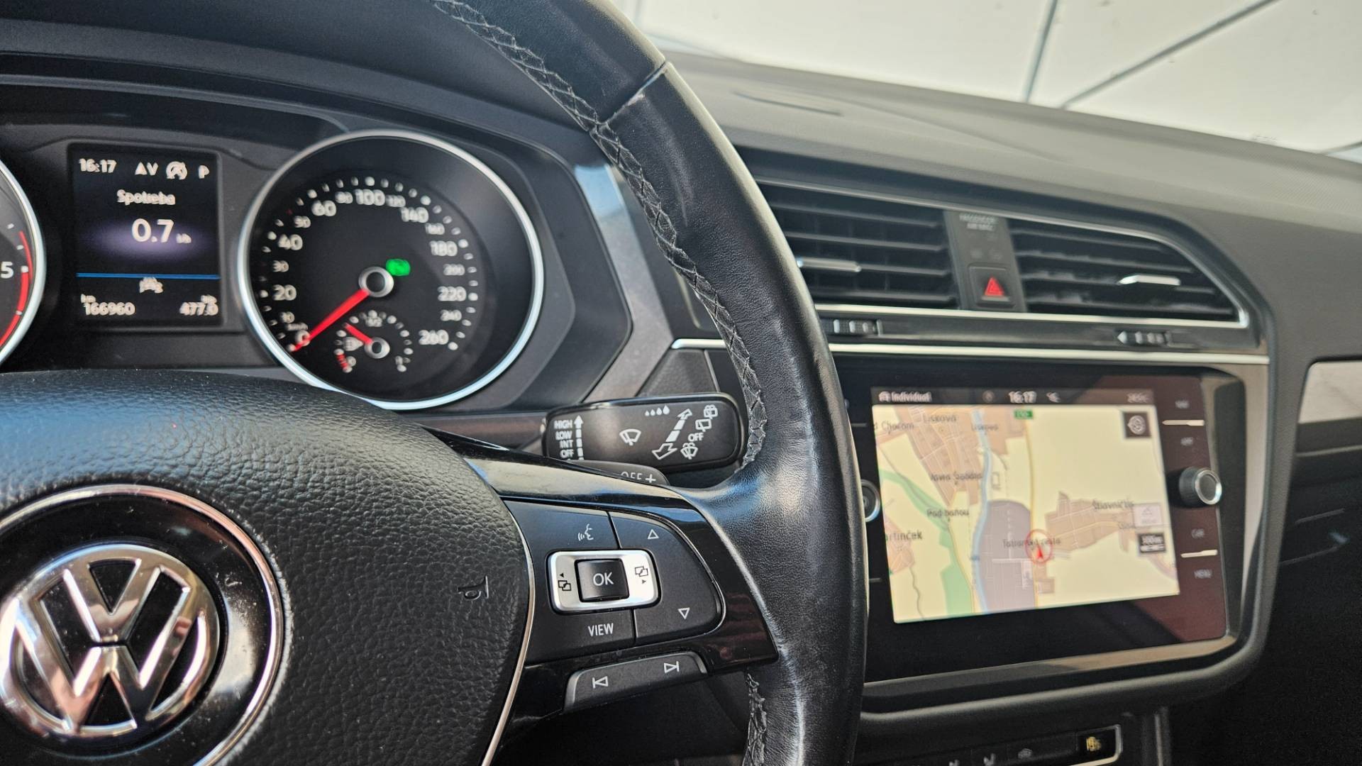 Volkswagen Tiguan Allspace 2.0 TDI SCR BMT Ed. Comfortline 4MOTION DSG – Obrázok 31