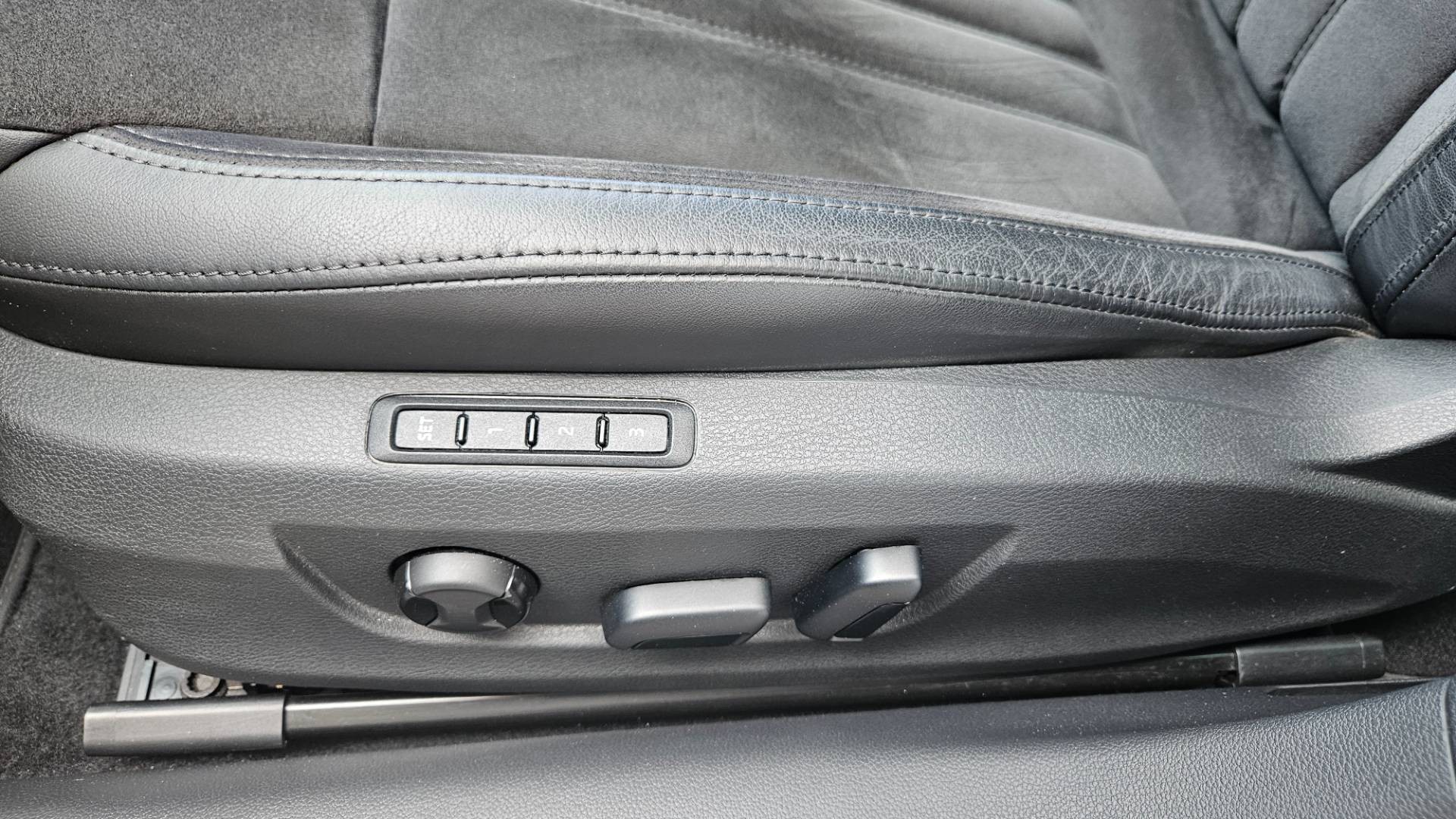 Škoda Superb 2.0 TDI 190k 4x4 Style DSG EU6 – Obrázok 27