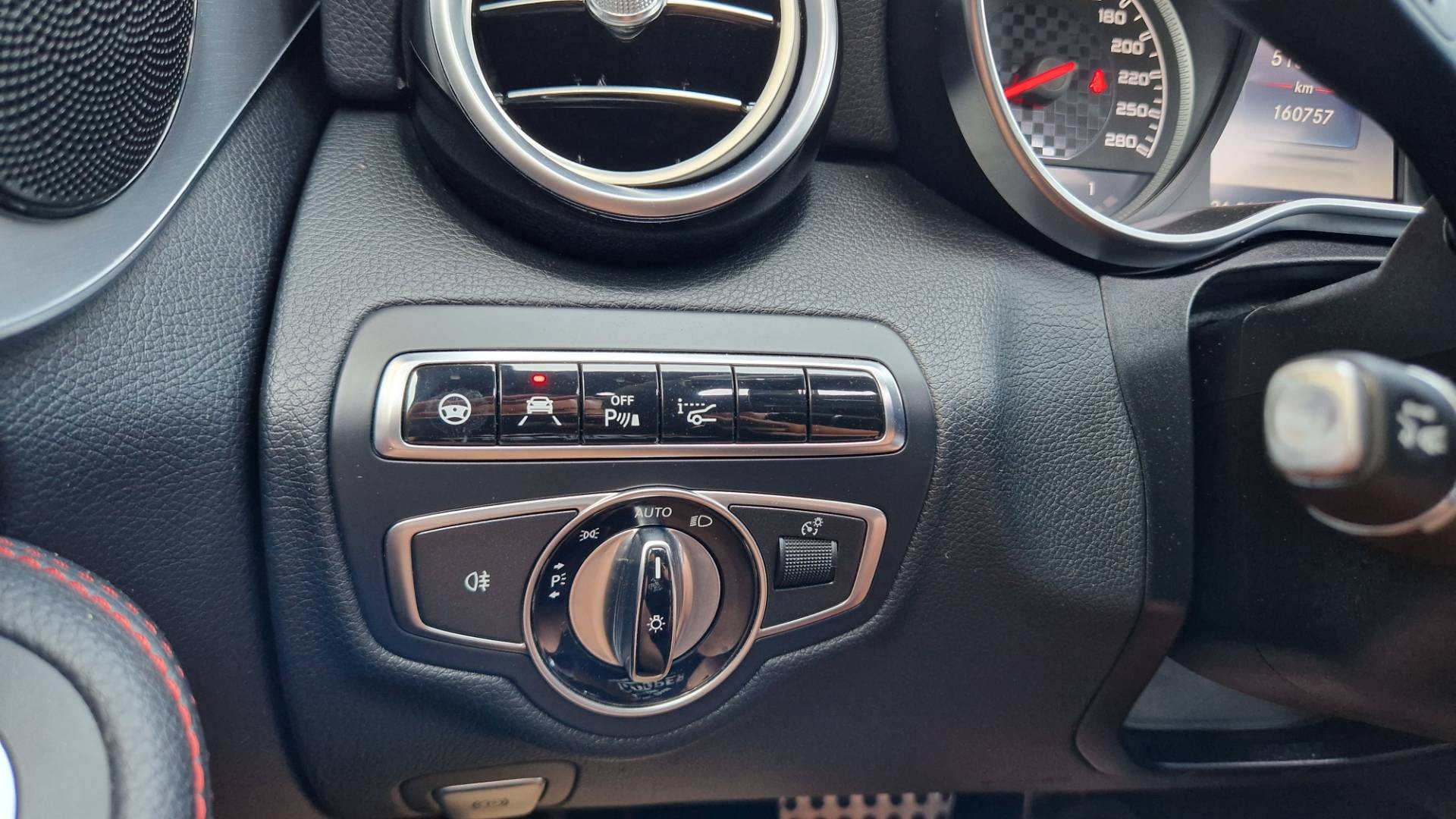 Mercedes-Benz C trieda Kombi 450 AMG 4matic A/T – Obrázok 41