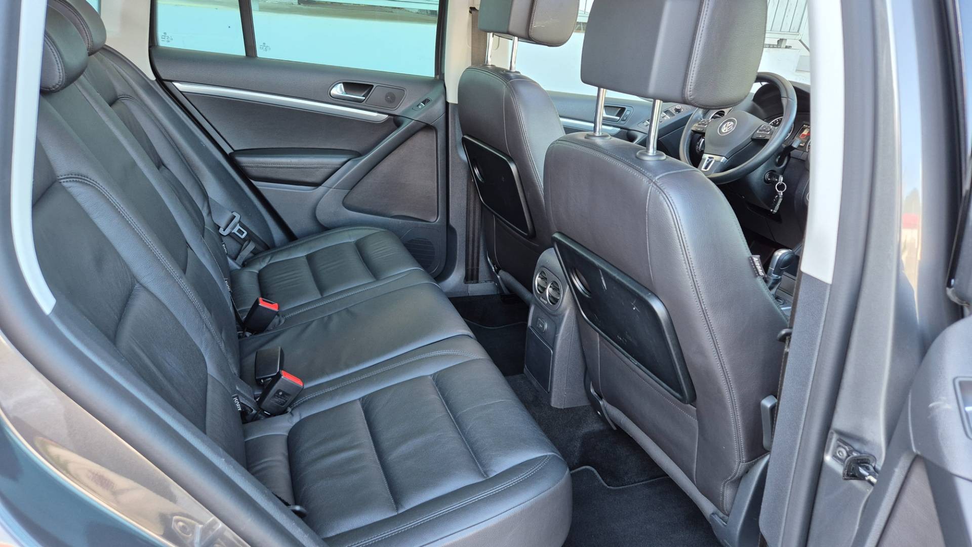 Volkswagen Tiguan 2.0 SCR TDI BMT 4-Motion Sport&Style DSG EU6 – Obrázok 35