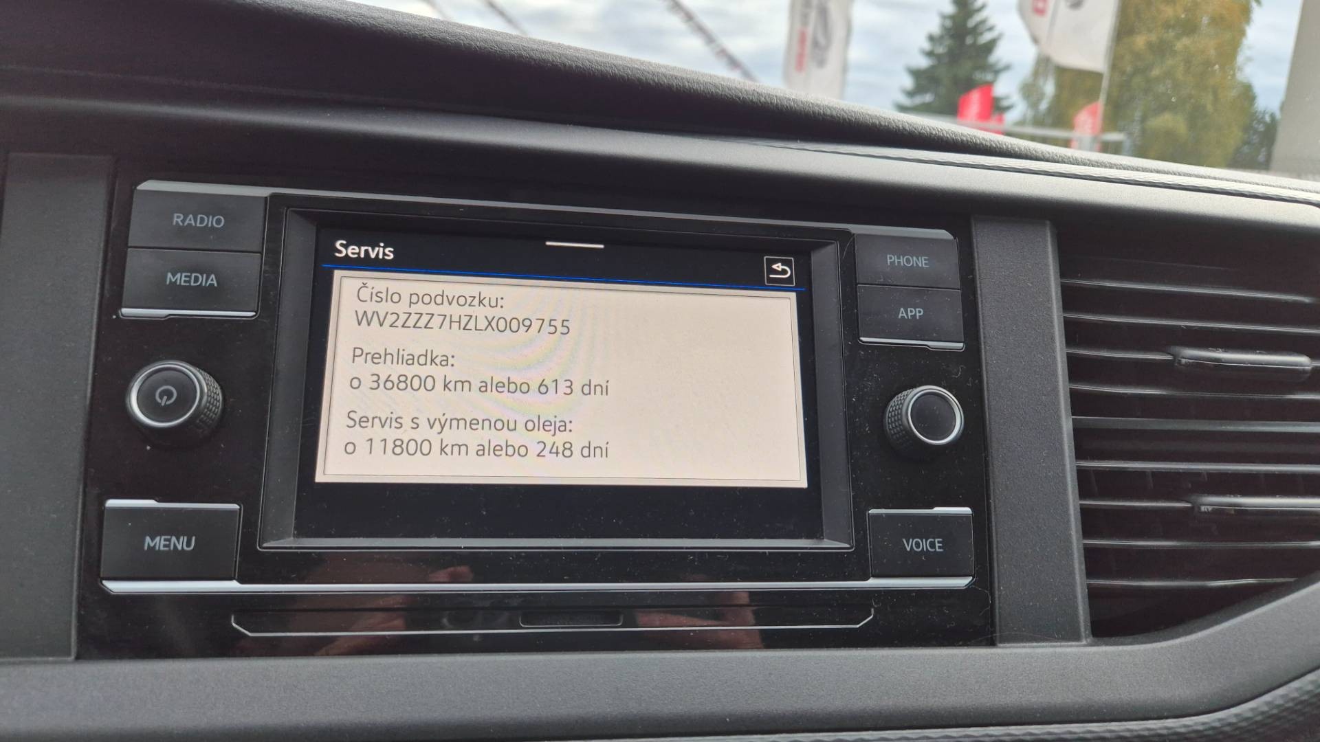 Volkswagen T6 Transporter 2.0 TDI 110KW 150 PS DSG 9 miest – Obrázok 40