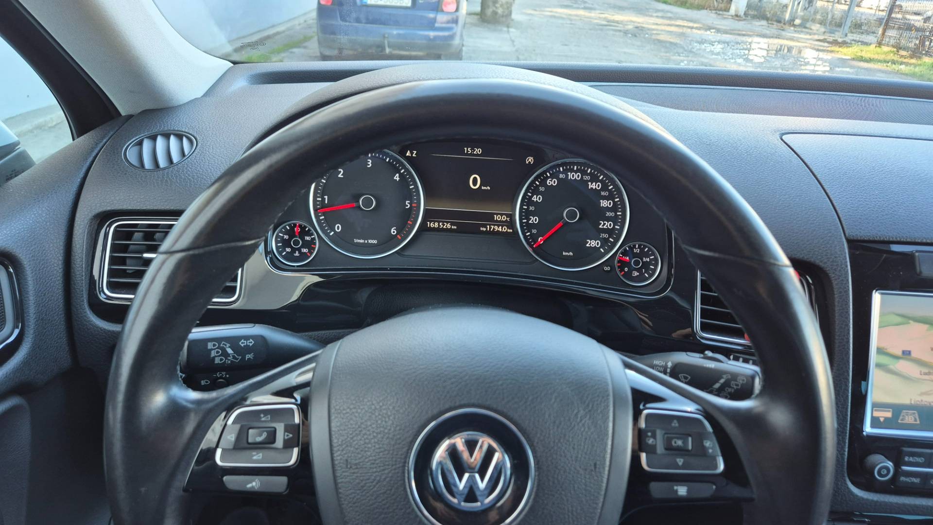 Volkswagen Touareg II 3.0 V6 TDI 240k BMT Premium 4XMOTION – Obrázok 28