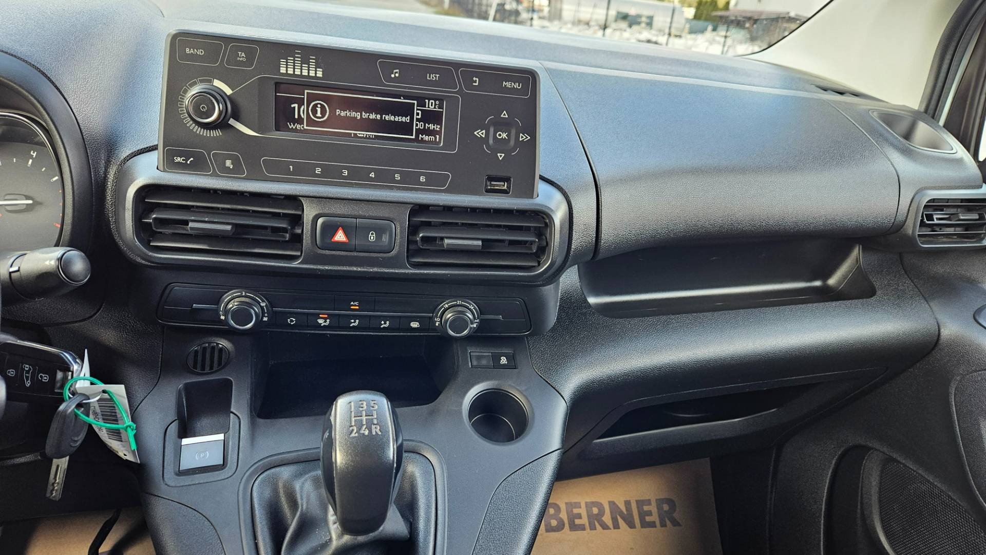 Citroën Berlingo Van 1.5 BlueHDi 102 L2 1000 Club – Obrázok 15