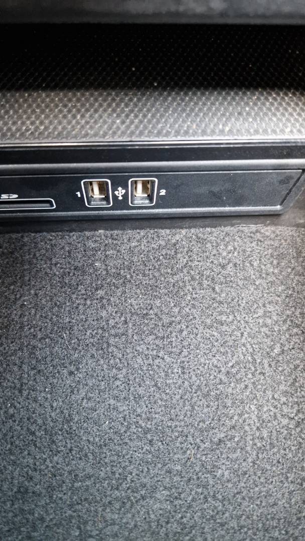 Mercedes-Benz C trieda Kombi 450 AMG 4matic A/T – Obrázok 53