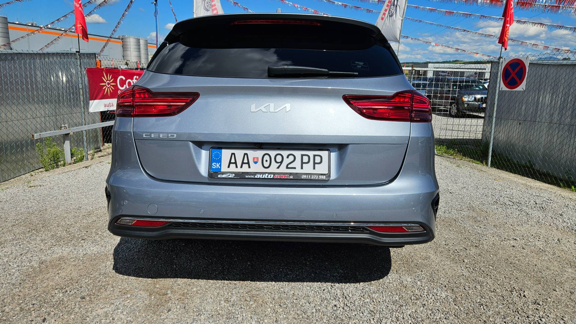 Kia Ceed SW 1.5 T-GDi Gold – Obrázok 5