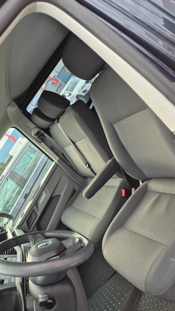 Volkswagen T6 Transporter 2.0 TDI 110KW 150 PS DSG 9 miest – Obrázok 30