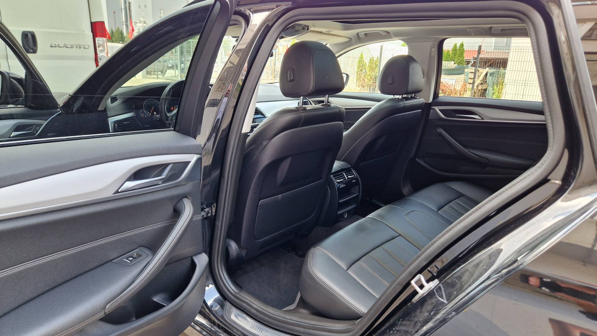 BMW Rad 5 Touring 530d xDrive A/T – Obrázok 26