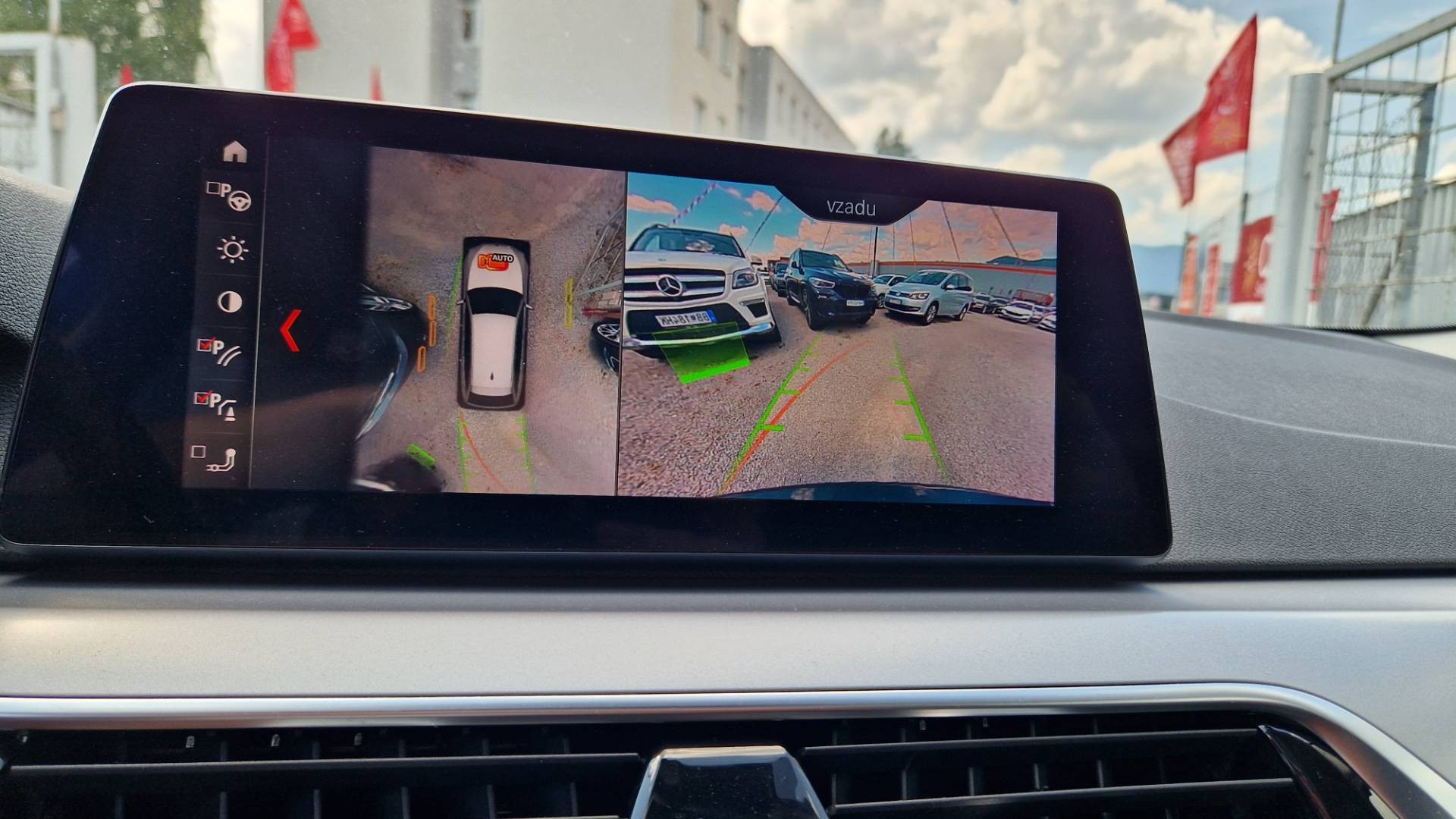 BMW Rad 5 Touring 530d xDrive A/T – Obrázok 70