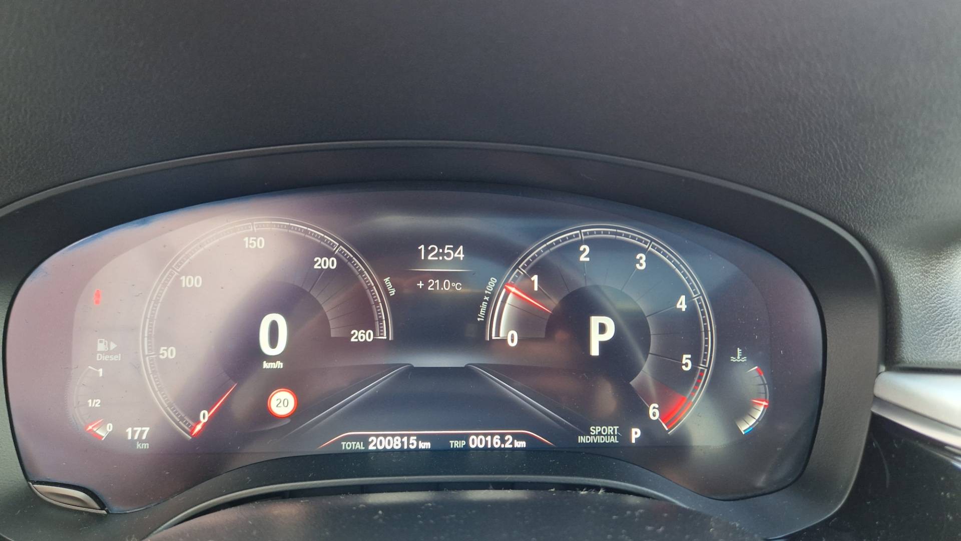 BMW Rad 5 Touring 530d xDrive A/T – Obrázok 59