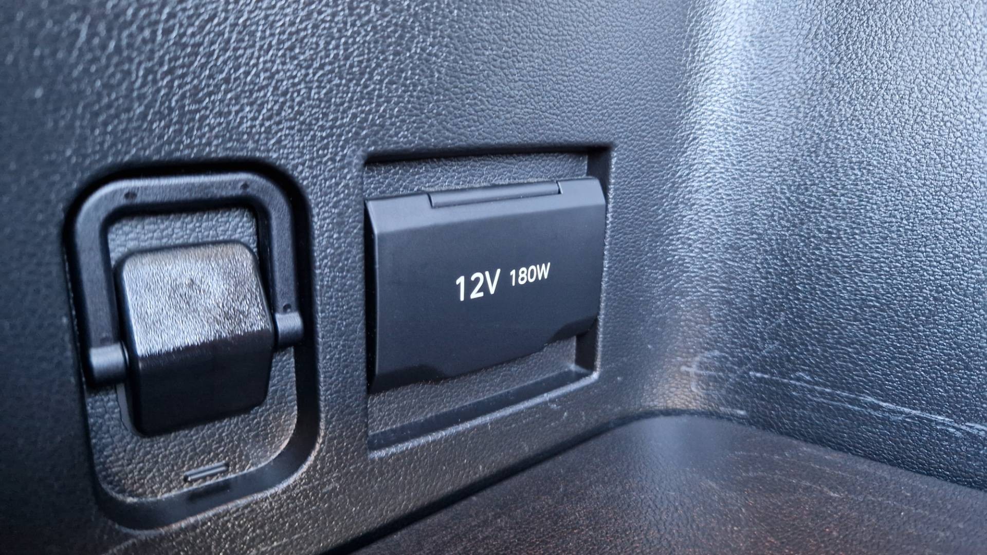 Hyundai Tucson 1.6 T-GDi Mild Hybrid Premium 4x4 A/T – Obrázok 21