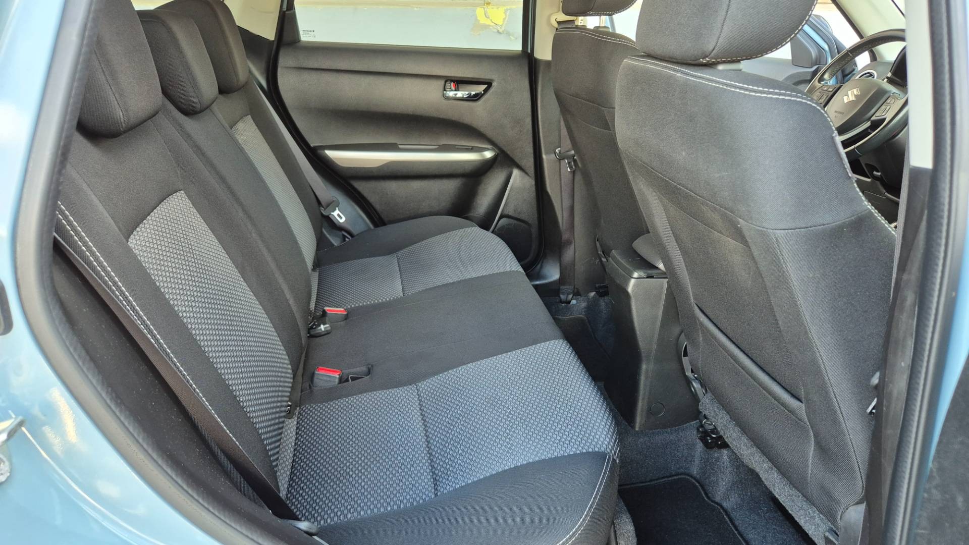 Suzuki Vitara 1.4 BoosterJet Mildhybrid Elegance 4WD – Obrázok 19