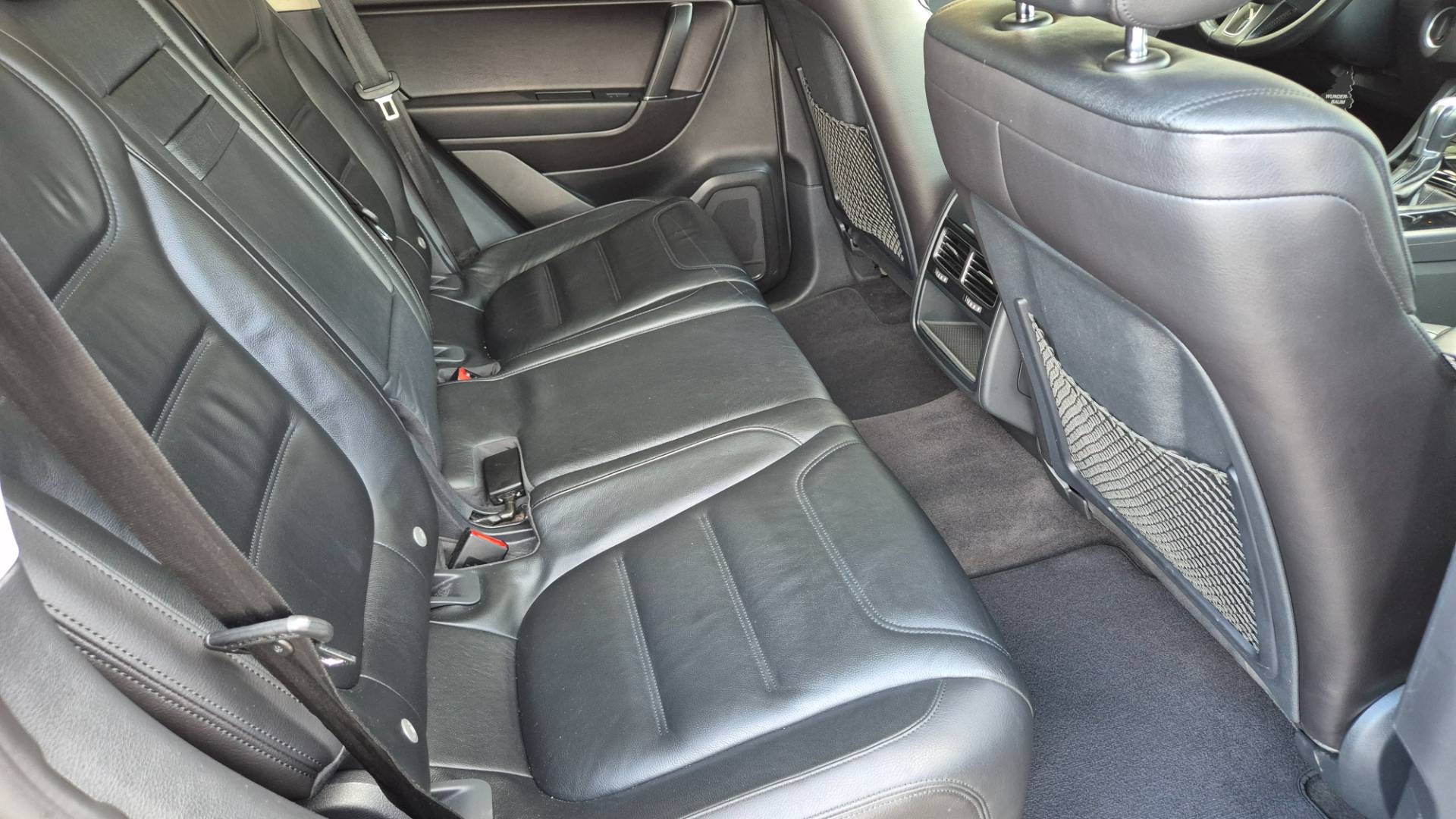 Volkswagen Touareg II 3.0 V6 TDI CARAT EDITION 4MOTION 193kW – Obrázok 22