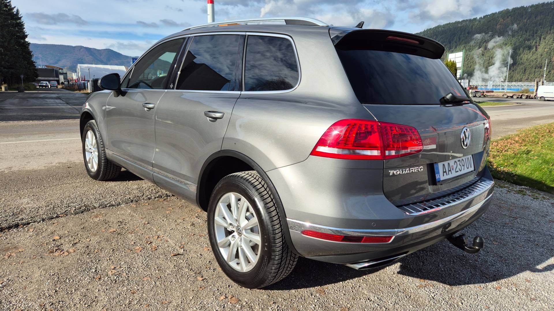 Volkswagen Touareg II 3.0 V6 TDI CARAT EDITION 4MOTION 193kW – Obrázok 5