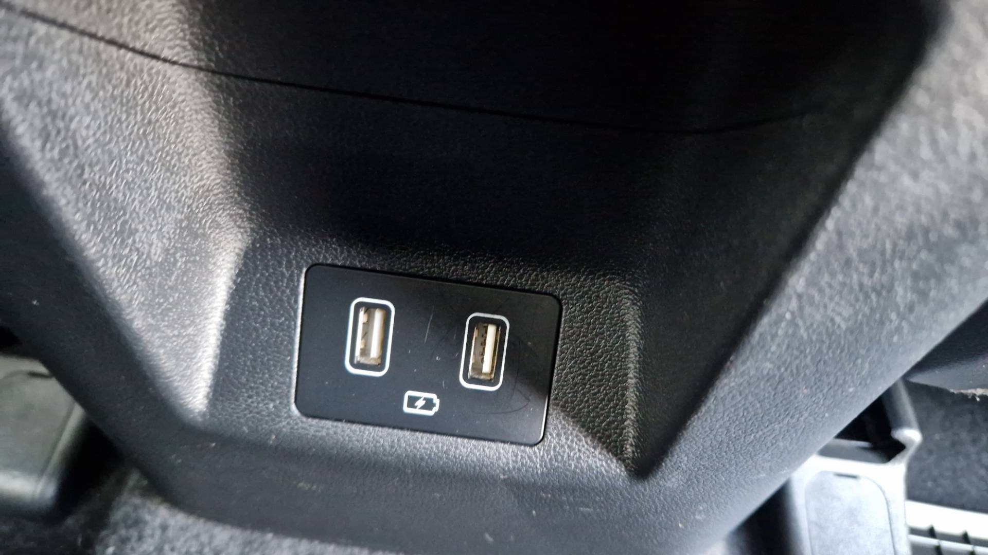 Hyundai Tucson 1.6 T-GDi Mild Hybrid Premium 4x4 A/T – Obrázok 30